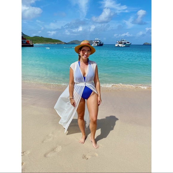 Meet your Posher, Caitlin - Picture 1 of 1